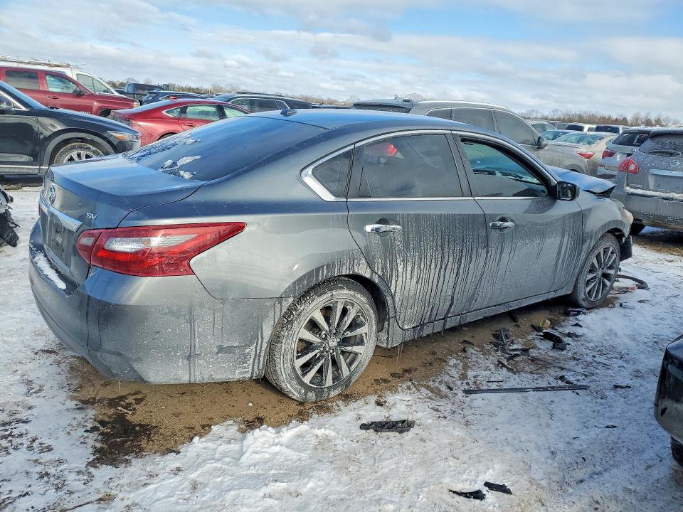 Photo 3 from auction – 2018 NISSAN ALTIMA with VIN 1N4AL3AP3JC250136