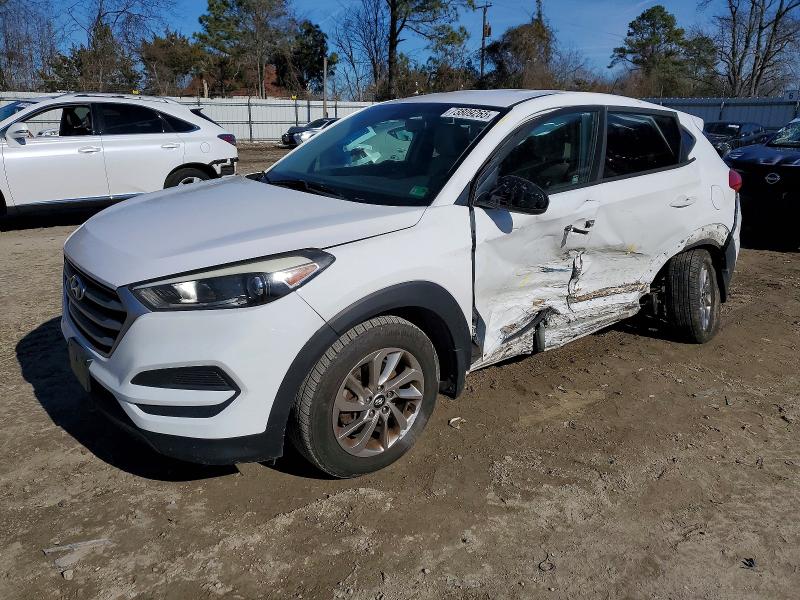 HYUNDAI TUCSON SE 2017 with VIN KM8J23A42HU502669 - Photo from auction