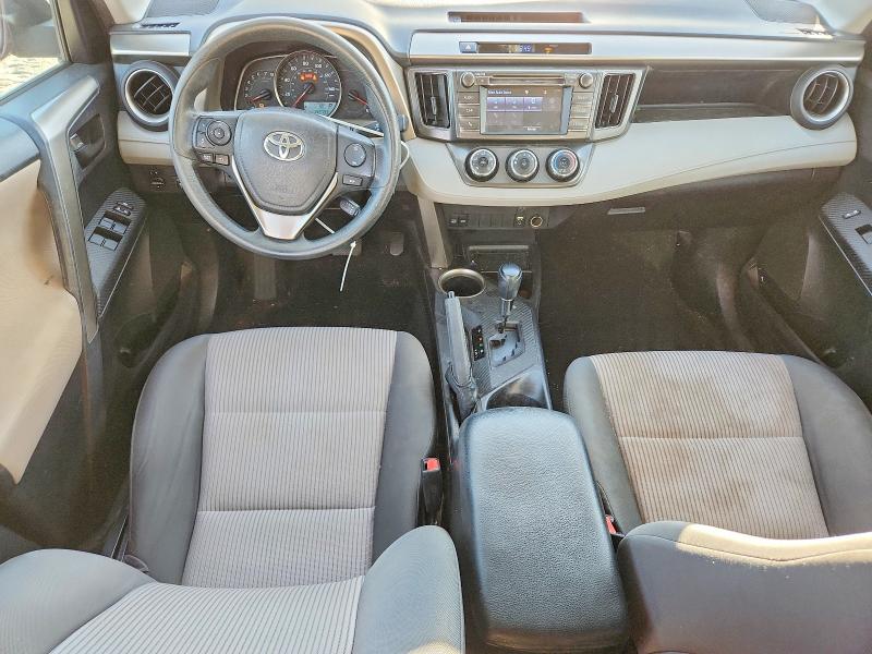 Photo 8 from auction – 2015 TOYOTA RAV4 LE with VIN 2T3BFREV2FW263949