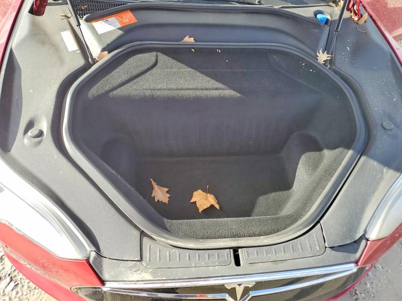 Photo 11 from auction – 2015 TESLA MODEL S with VIN 5YJSA1H26FFP69145