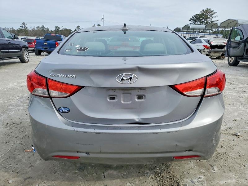 Photo 6 from auction – 2011 HYUNDAI ELANTRA GL with VIN KMHDH4AE3BU146217