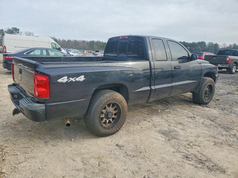 Photo 3 from auction – 2007 DODGE DAKOTA with VIN 1D7HW42K87S161045