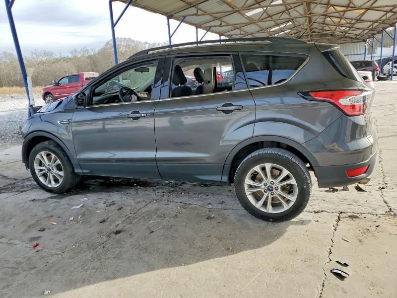 Photo 2 from auction – 2018 FORD ESCAPE SE with VIN 1FMCU9GD8JUB33612