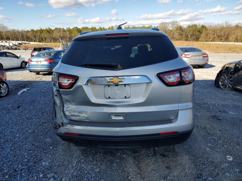Фото 6 с аукциона – 2017 CHEVROLET TRAVERSE L с VIN 1GNKRFKD5HJ137241