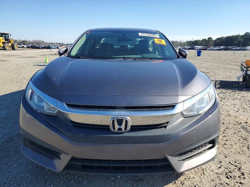 Photo 5 from auction – 2017 HONDA CIVIC LX with VIN 2HGFC2F54HH521490