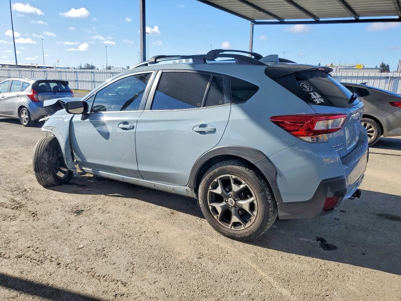 Photo 2 from auction – 2018 SUBARU CROSSTREK with VIN JF2GTADC1JH311974
