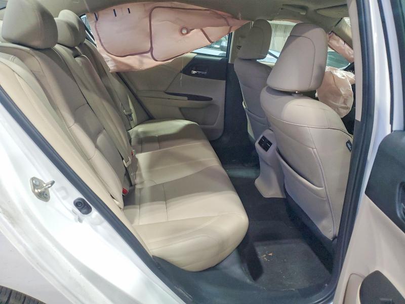 Photo 10 from auction – 2015 HONDA ACCORD with VIN 1HGCR3F85FA012165