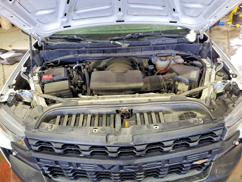 Photo 11 from auction – 2019 CHEVROLET SILVERADO with VIN 1GCRYAEF4KZ276604
