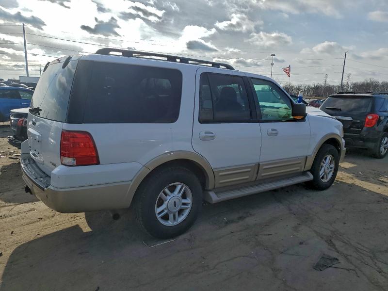Photo 3 from auction – 2005 FORD EXPEDITION with VIN 1FMFU18575LA87790