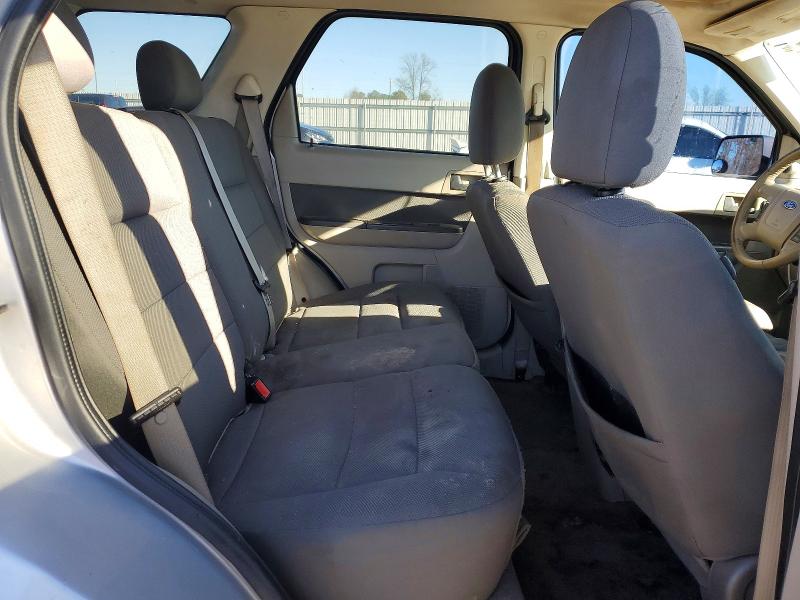 Photo 11 from auction – 2009 FORD ESCAPE with VIN 1FMCU03G39KA80577
