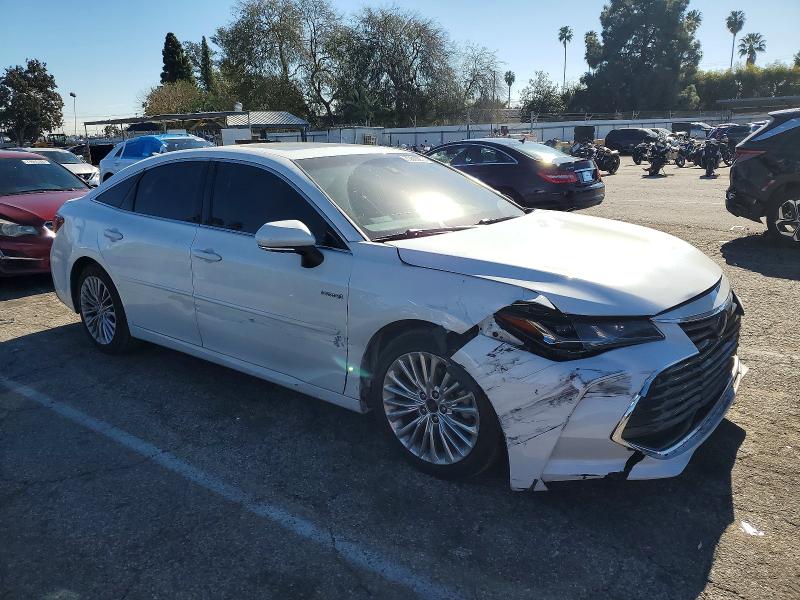 Photo 4 from auction – 2020 TOYOTA AVALON LIM with VIN 4T1D21FB0LU019280