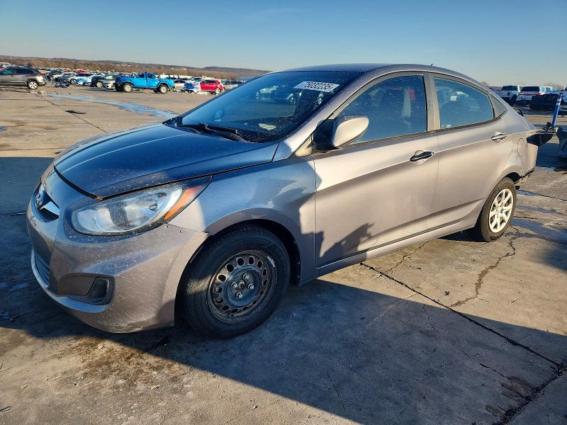 HYUNDAI ACCENT 2013 with VIN KMHCT4AE4DU526633 - Photo from auction