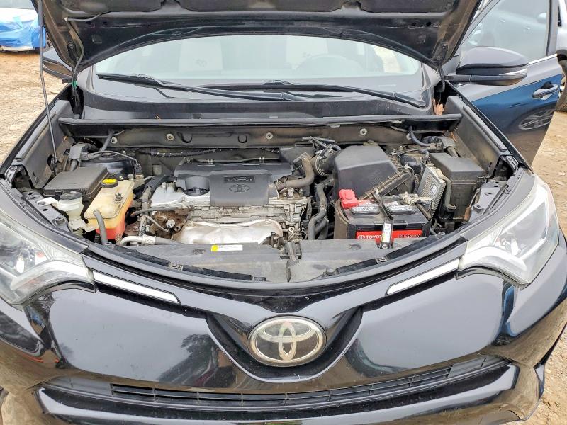 Photo 12 from auction – 2017 TOYOTA RAV4 XLE with VIN 2T3WFREV0HW405056