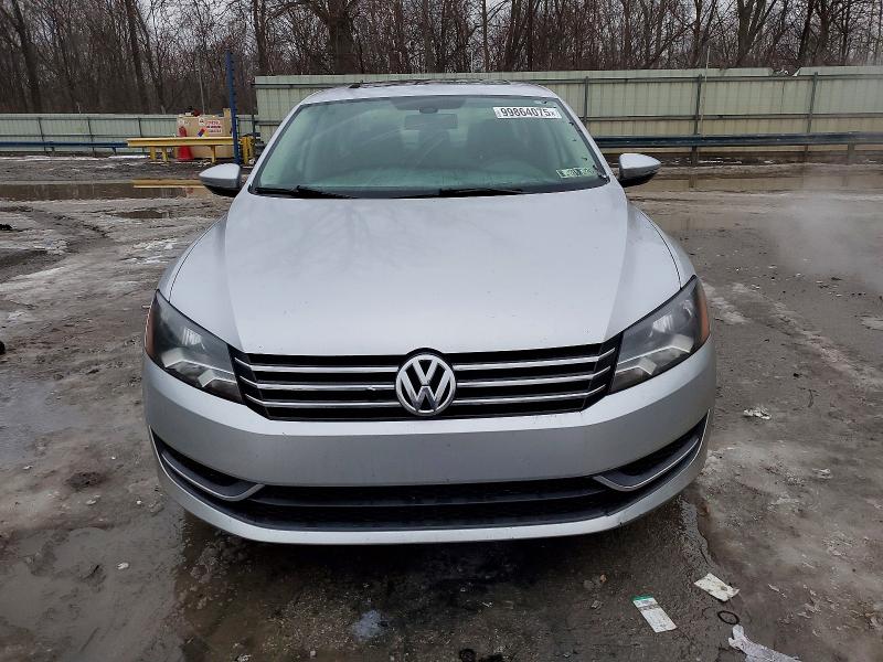 Photo 5 from auction – 2012 VOLKSWAGEN PASSAT SE with VIN 1VWBP7A37CC018050