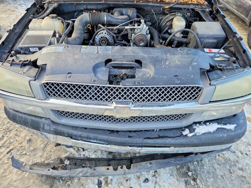 Photo 11 from auction – 2005 CHEVROLET SILVERADO with VIN 1GCEC14X35Z244447