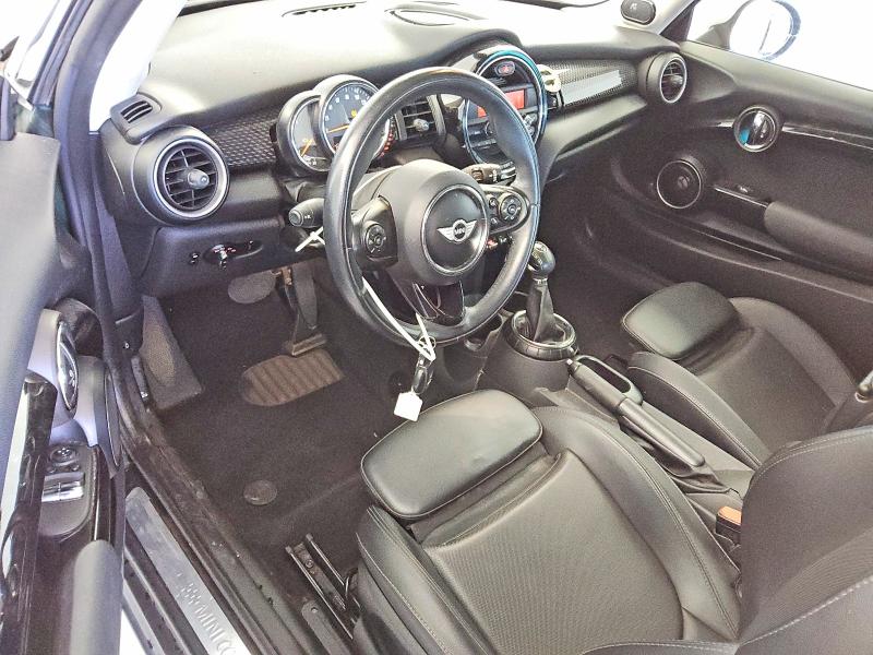 Photo 8 from auction – 2015 MINI COOPER with VIN WMWXP7C57F2A38932