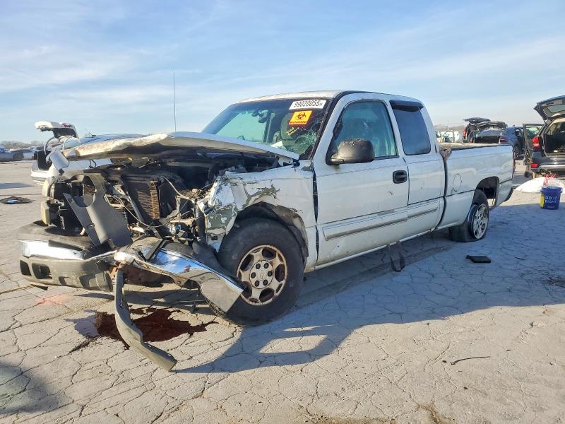 CHEVROLET SILVERADO 2003 with VIN 2GCEC19V831255571 - Photo from auction