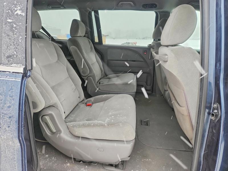 Photo 11 from auction – 2010 HONDA ODYSSEY LX with VIN 5FNRL3H25AB013402