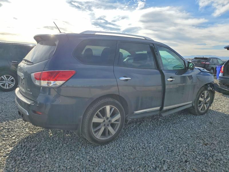 Photo 3 from auction – 2014 NISSAN PATHFINDER with VIN 5N1AR2MM8EC632314