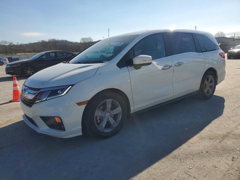 HONDA ODYSSEY EX 2018 with VIN 5FNRL6H75JB109267 - Photo from auction