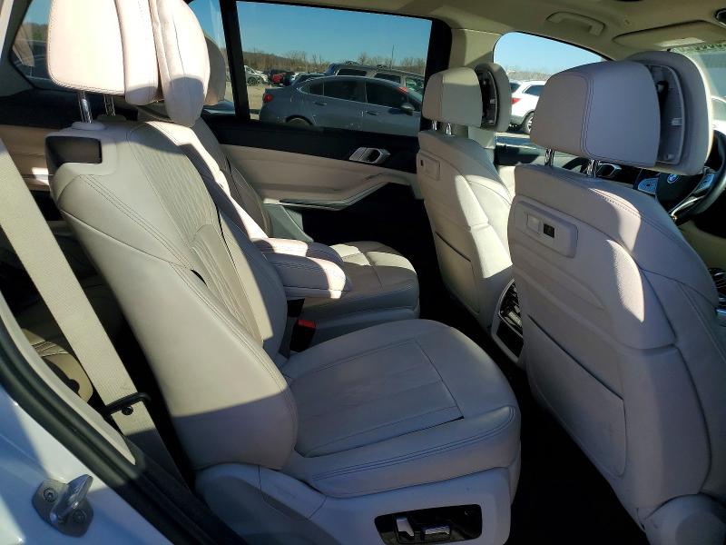 Photo 10 from auction – 2019 BMW X7 XDRIVE4 with VIN 5UXCW2C56KL088860