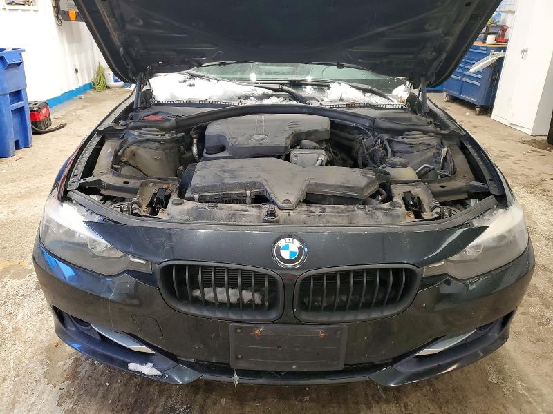 Photo 11 from auction – 2012 BMW 328 with VIN WBA3A5C56CF348110