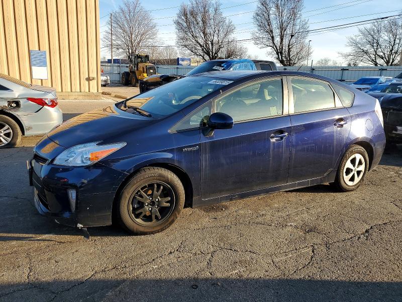 Фото 1 с аукциона – 2015 TOYOTA PRIUS с VIN JTDKN3DU3F0473537