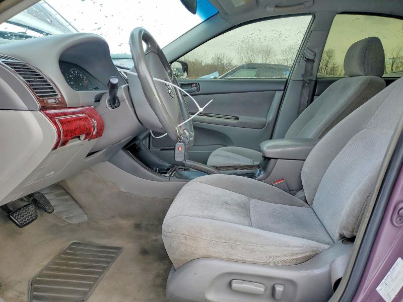 Photo 7 from auction – 2003 TOYOTA CAMRY with VIN 4T1BE32K53U187030