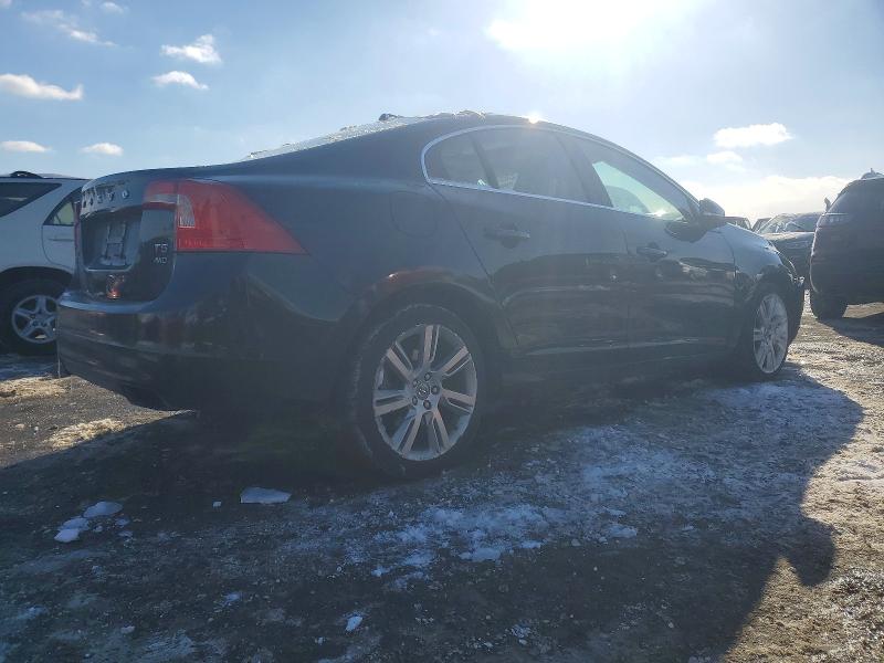 Photo 3 from auction – 2015 VOLVO S60 PREMIE with VIN YV1612TK7F1343367