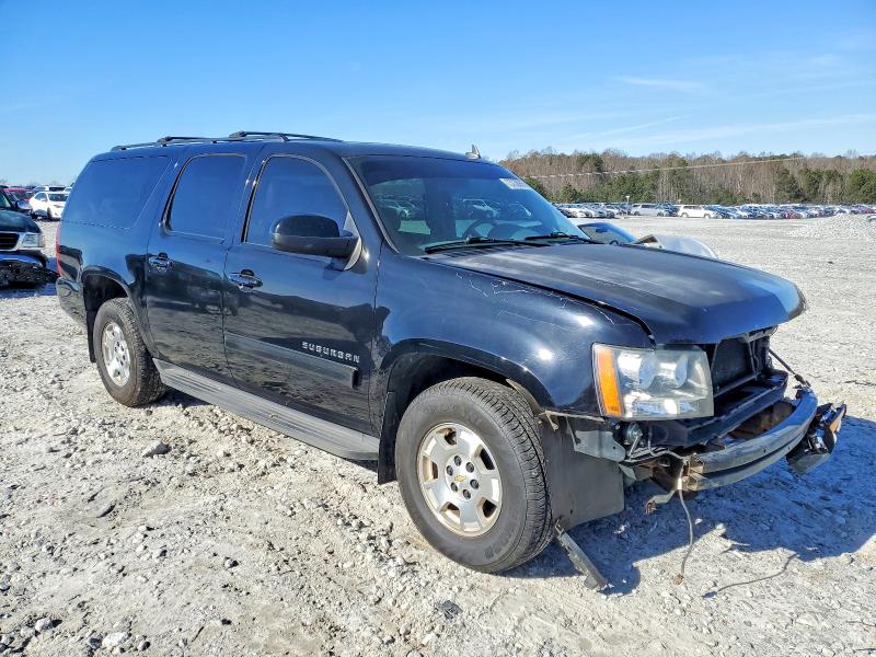 Photo 4 from auction – 2013 CHEVROLET SUBURBAN C with VIN 1GNSCJE08DR130549