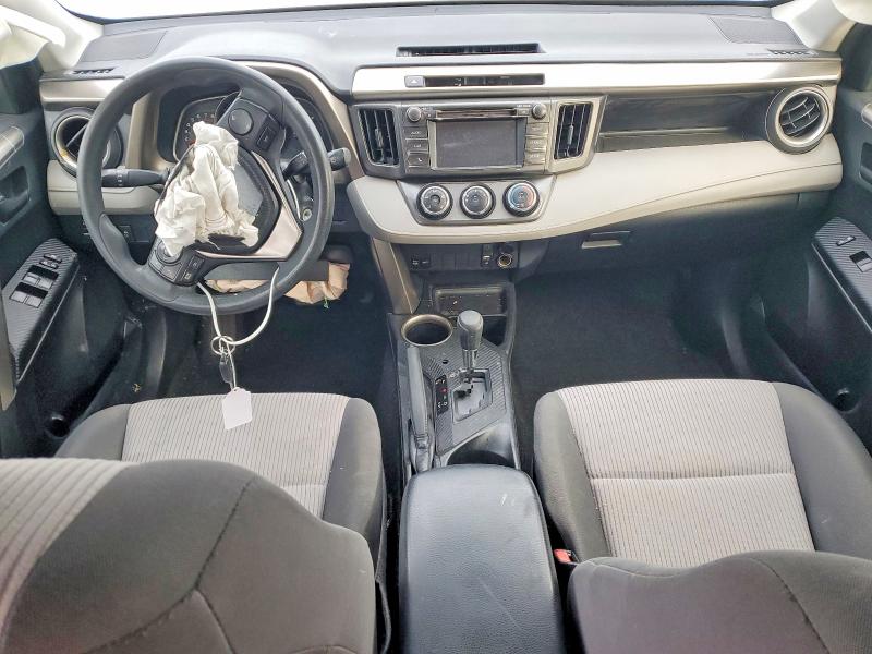 Photo 8 from auction – 2014 TOYOTA RAV4 LE with VIN JTMBFREV8ED083919