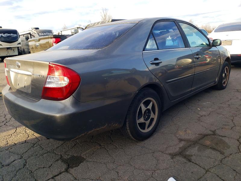 Photo 3 from auction – 2003 TOYOTA CAMRY LE with VIN JTDBE32K030224450