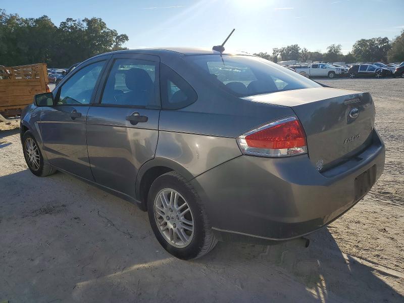 Photo 2 from auction – 2011 FORD FOCUS SE with VIN 1FAHP3FN1BW133018