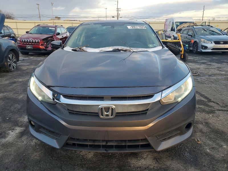 Photo 5 from auction – 2016 HONDA CIVIC EXL with VIN 2HGFC1F71GH656954