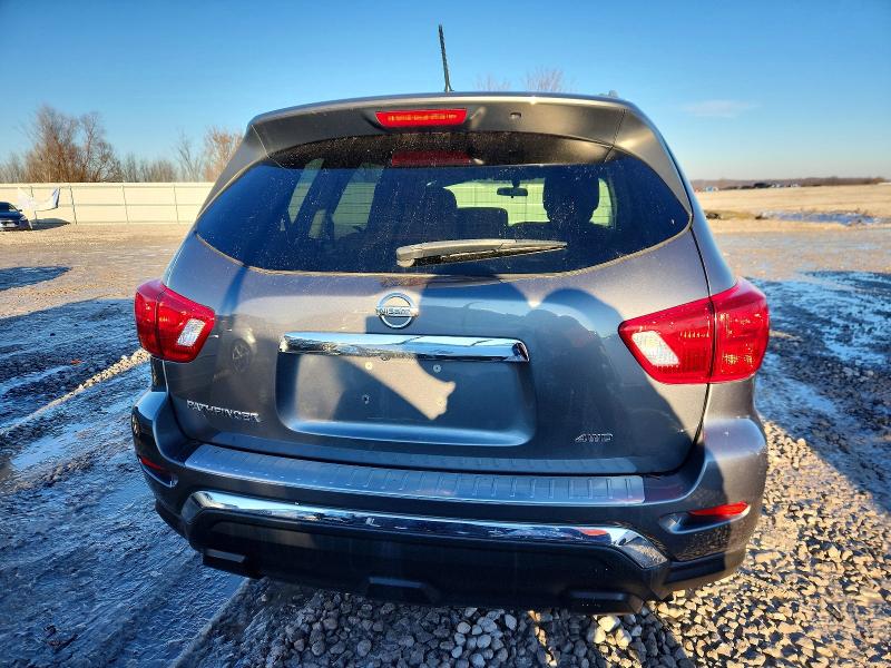 Photo 6 from auction – 2017 NISSAN PATHFINDER with VIN 5N1DR2MM9HC695195