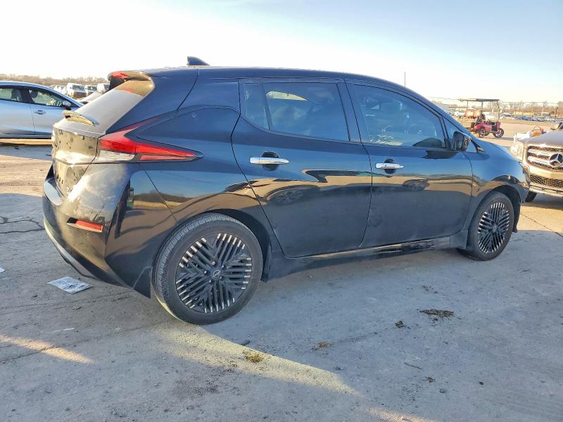Photo 3 from auction – 2023 NISSAN LEAF SV PL with VIN 1N4CZ1CV4PC551286