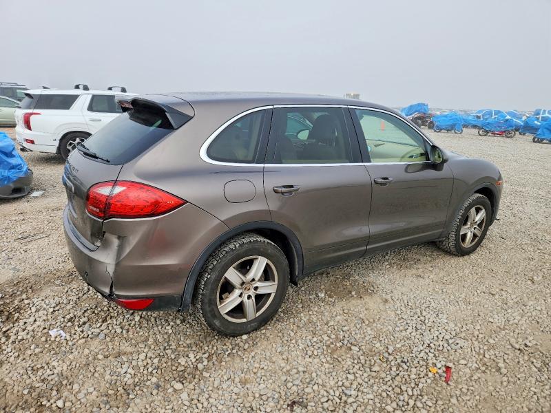 Photo 3 from auction – 2012 PORSCHE CAYENNE S with VIN WP1AB2A2XCLA40825