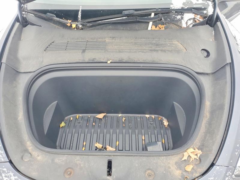 Photo 11 from auction – 2021 TESLA MODEL Y with VIN 5YJYGDEE3MF158057