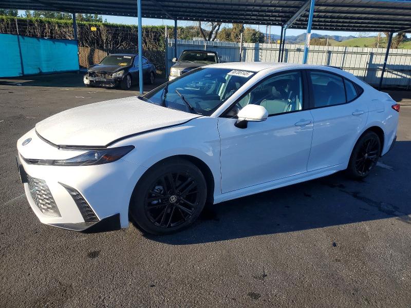 Zdjęcie 1 z aukcji – 2026 TOYOTA CAMRY z VIN 4T1DAACKXTU230591