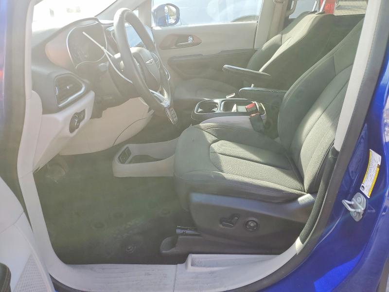 Photo 7 from auction – 2018 CHRYSLER PACIFICA T with VIN 2C4RC1FG6JR234644