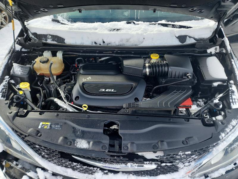 صورة رقم 12 من المزاد - 2018 CHRYSLER PACIFICA T مع VIN 2C4RC1BG5JR203956