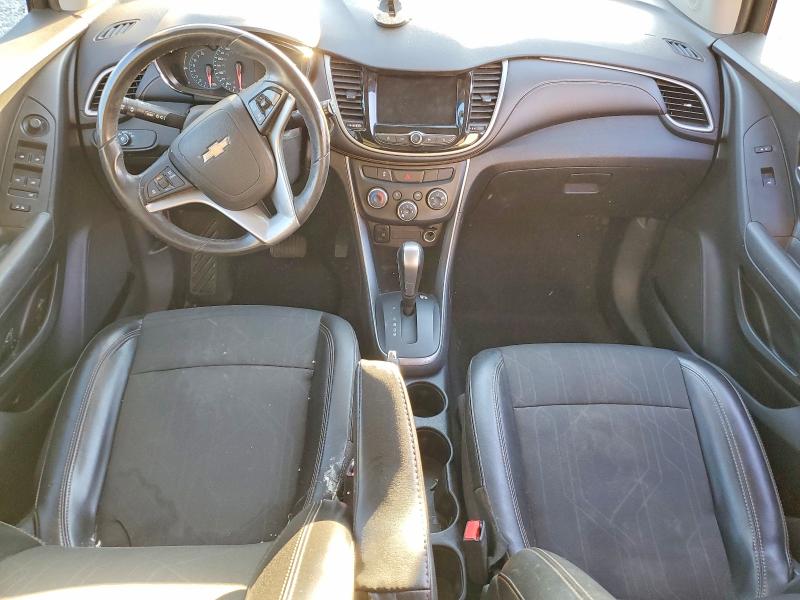 Photo 8 from auction – 2019 CHEVROLET TRAX with VIN 3GNCJLSB1KL149119