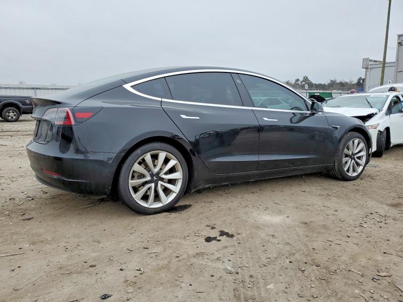 Photo 3 from auction – 2019 TESLA MODEL 3 with VIN 5YJ3E1EA8KF412497