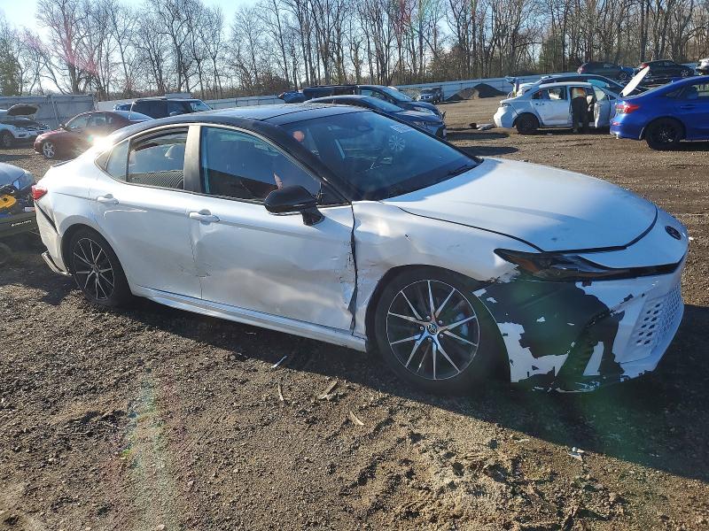 Photo 4 from auction – 2025 TOYOTA CAMRY with VIN 4T1DAACKXSU136001