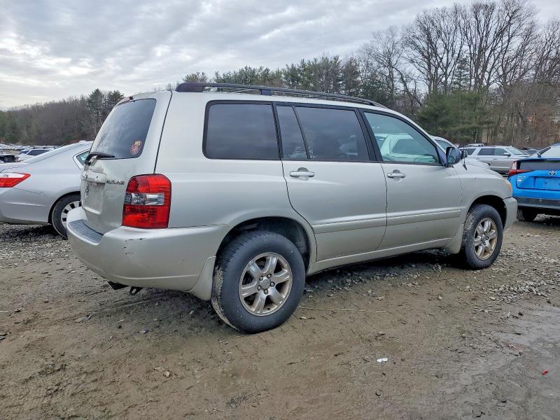 Photo 3 from auction – 2007 TOYOTA HIGHLANDER with VIN JTEEP21A570225072