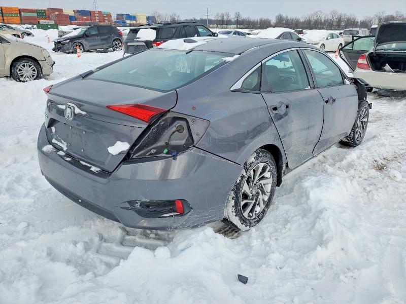 Photo 3 from auction – 2017 HONDA CIVIC EX with VIN 19XFC2F71HE219344
