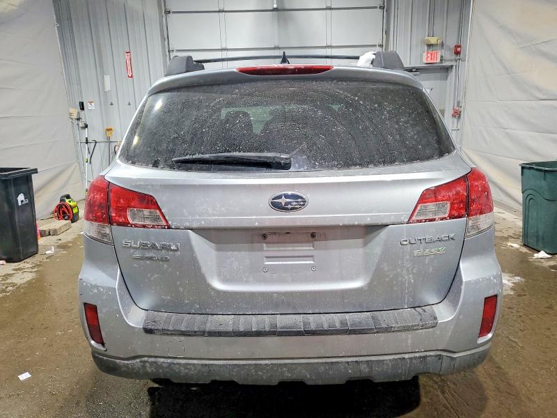 Photo 6 from auction – 2014 SUBARU OUTBACK 2. with VIN 4S4BRBCCXE3228427