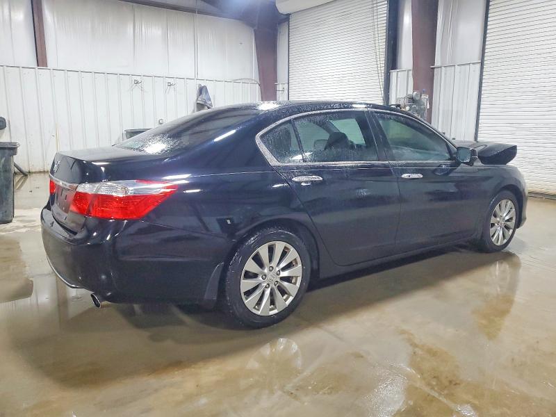 Photo 3 from auction – 2015 HONDA ACCORD EX with VIN 1HGCR2F71FA242674