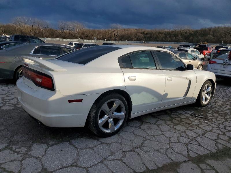 Photo 3 from auction – 2013 DODGE CHARGER SX with VIN 2C3CDXHG0DH686199