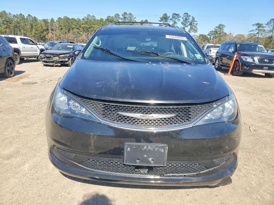Photo 5 from auction – 2021 CHRYSLER VOYAGER with VIN 2C4RC1DG2MR502967